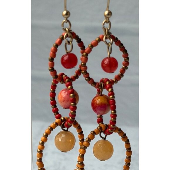 Vintage 1990s Chico’s Beaded Loop Dangle Earrings Red Orange Brass Statement - Picture 5 of 6